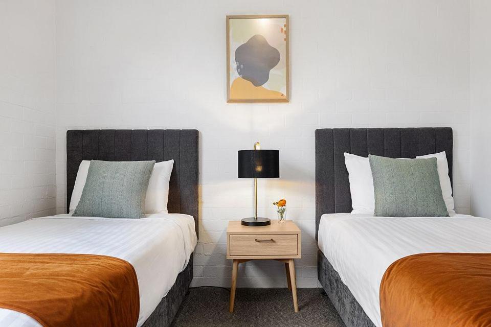 Oxley Court Serviced Apartments Canberra Exteriér fotografie